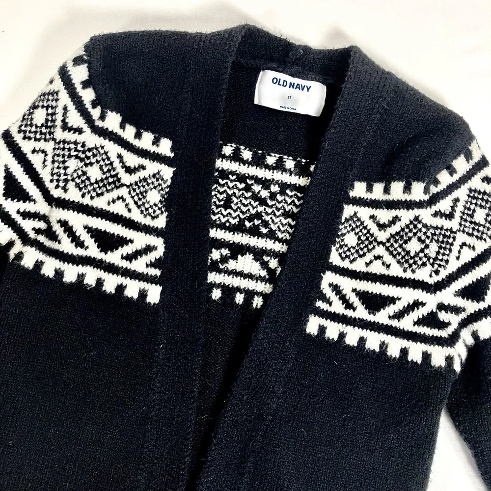 Old Navy Sweater‎ Black White Fair Isle Geometric Knit Toddler 3T